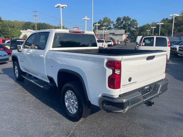 Used 2026 Chevrolet Silverado 2500 LT AWD/4WD image 4