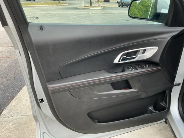 Used 2015 Chevrolet Equinox LT w/ Driver Convenience Package FWD image 12