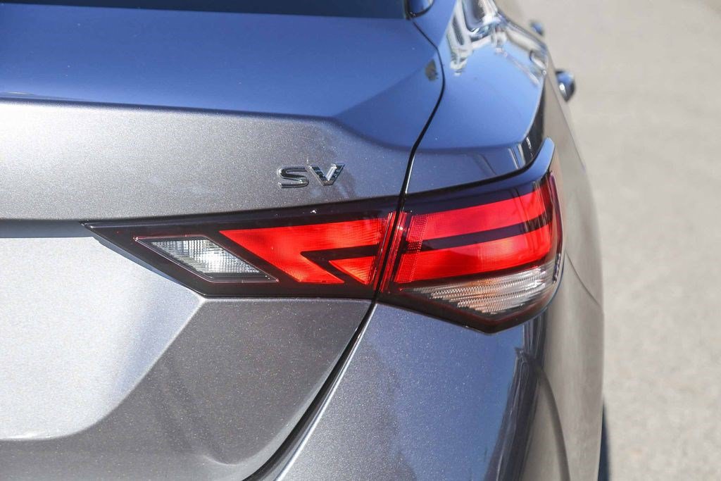 Used 2023 Nissan Sentra SV w/ All-Weather Package FWD image 9