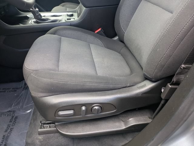 Used 2023 Chevrolet Traverse LT AWD/4WD image 19