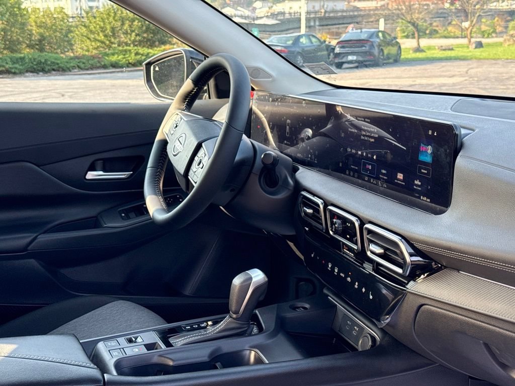 New 2026 Nissan Sentra SV w/ SV Convenience Package FWD image 11