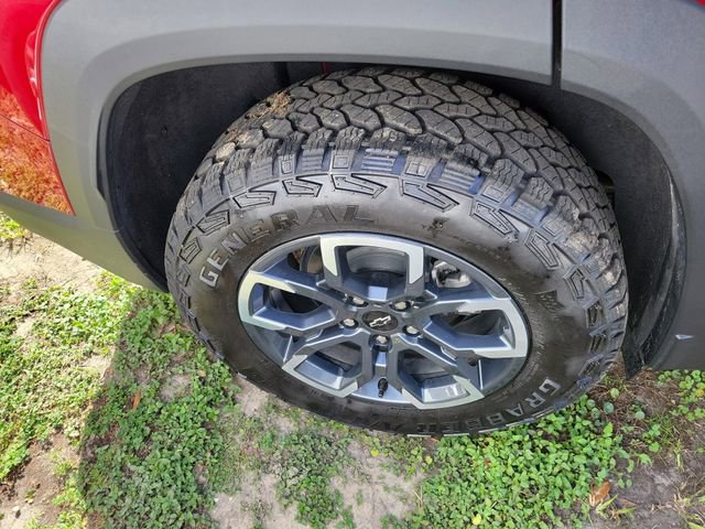 Used 2026 Chevrolet Equinox ACTIV w/ Convenience Package III image 7