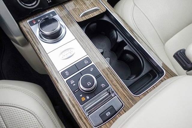 Used 2019 Land Rover Range Rover HSE image 19