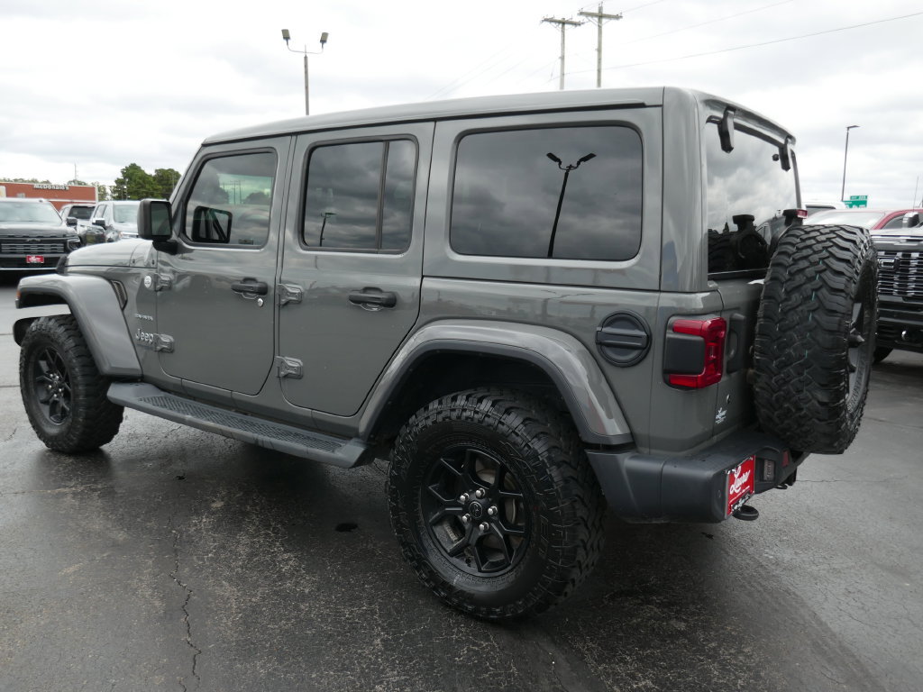 Used 2020 Jeep Wrangler Unlimited Sahara AWD/4WD image 7