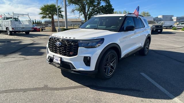 New 2026 Ford Explorer ST w/ Sun And Sound Package image 7