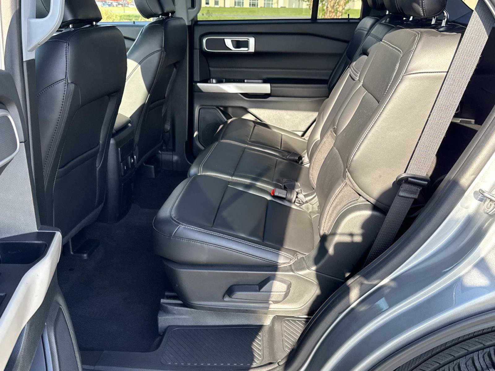 Used 2023 Ford Explorer XLT w/ Equipment Group 202A image 22