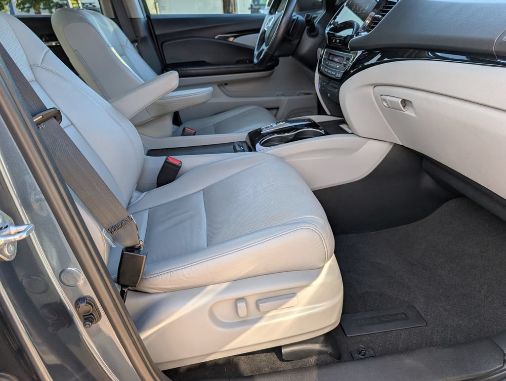 Used 2022 Honda Pilot Elite image 26
