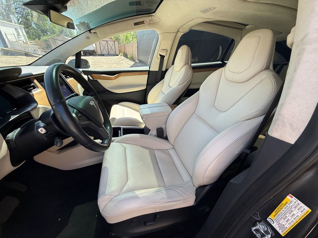 Used 2019 Tesla Model X Long Range AWD/4WD image 4