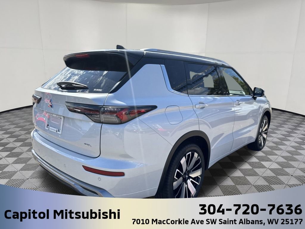 New 2025 Mitsubishi Outlander SEL image 5