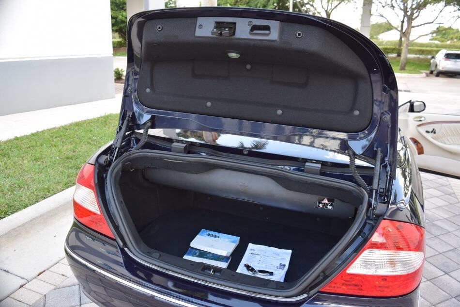 Used 2007 Mercedes-Benz CLK 350 Cabriolet image 79