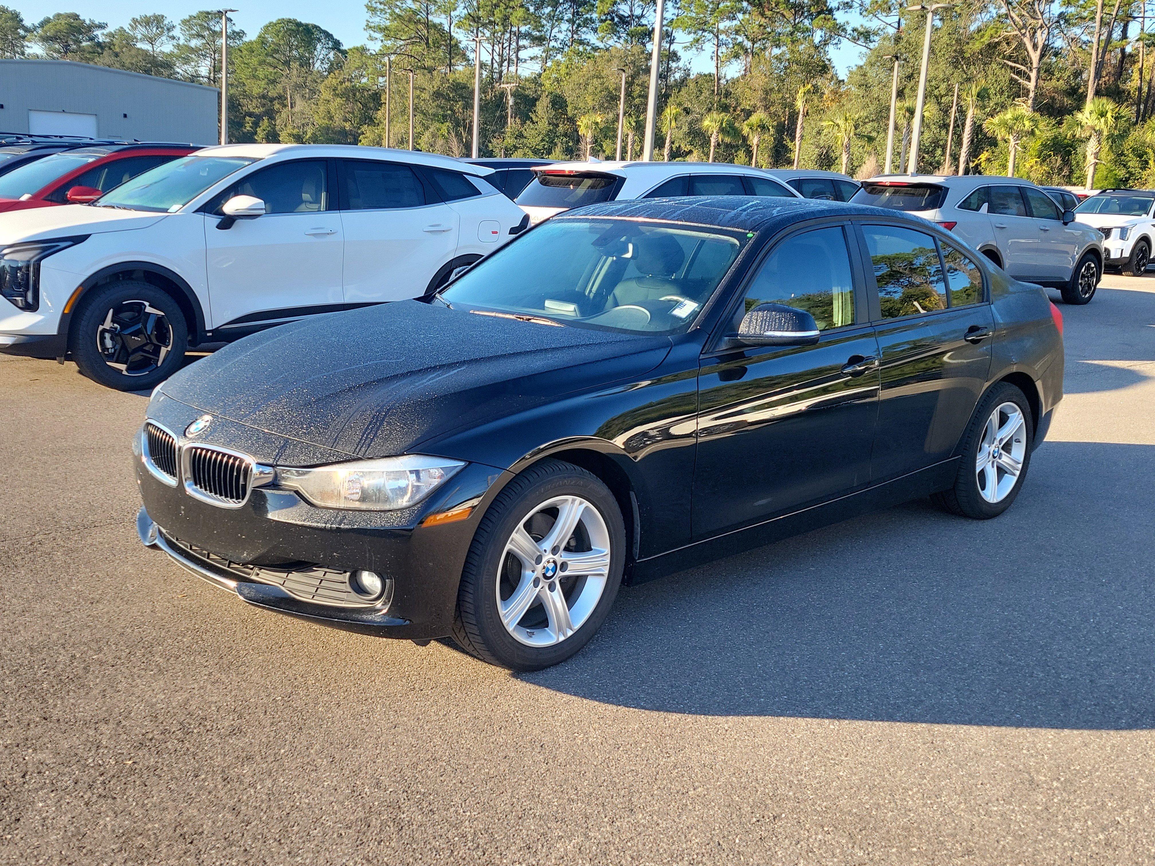 Used 2014 BMW 320i Sedan image 3