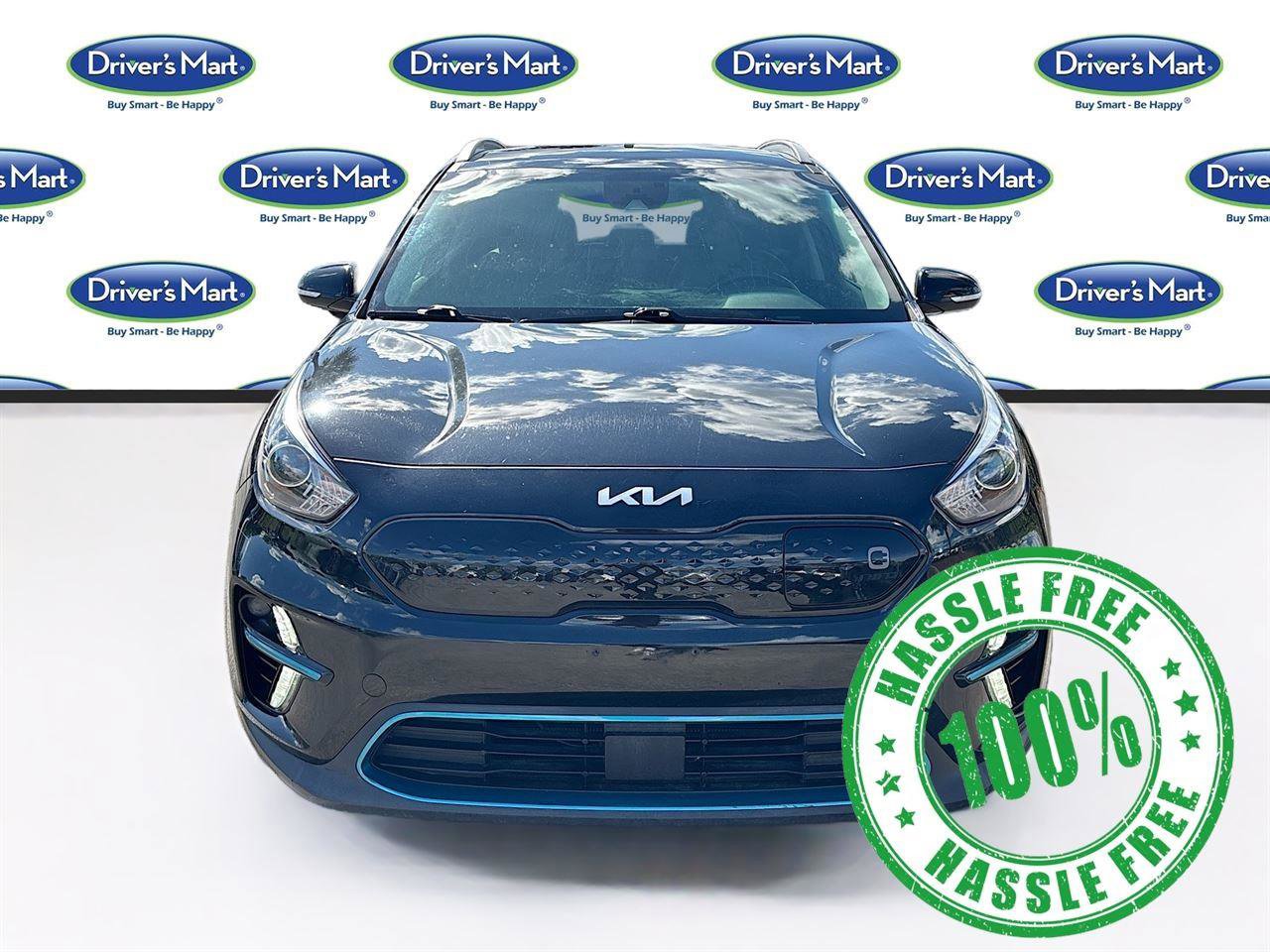 Used 2022 Kia Niro EX w/ Cold Weather Package FWD image 2