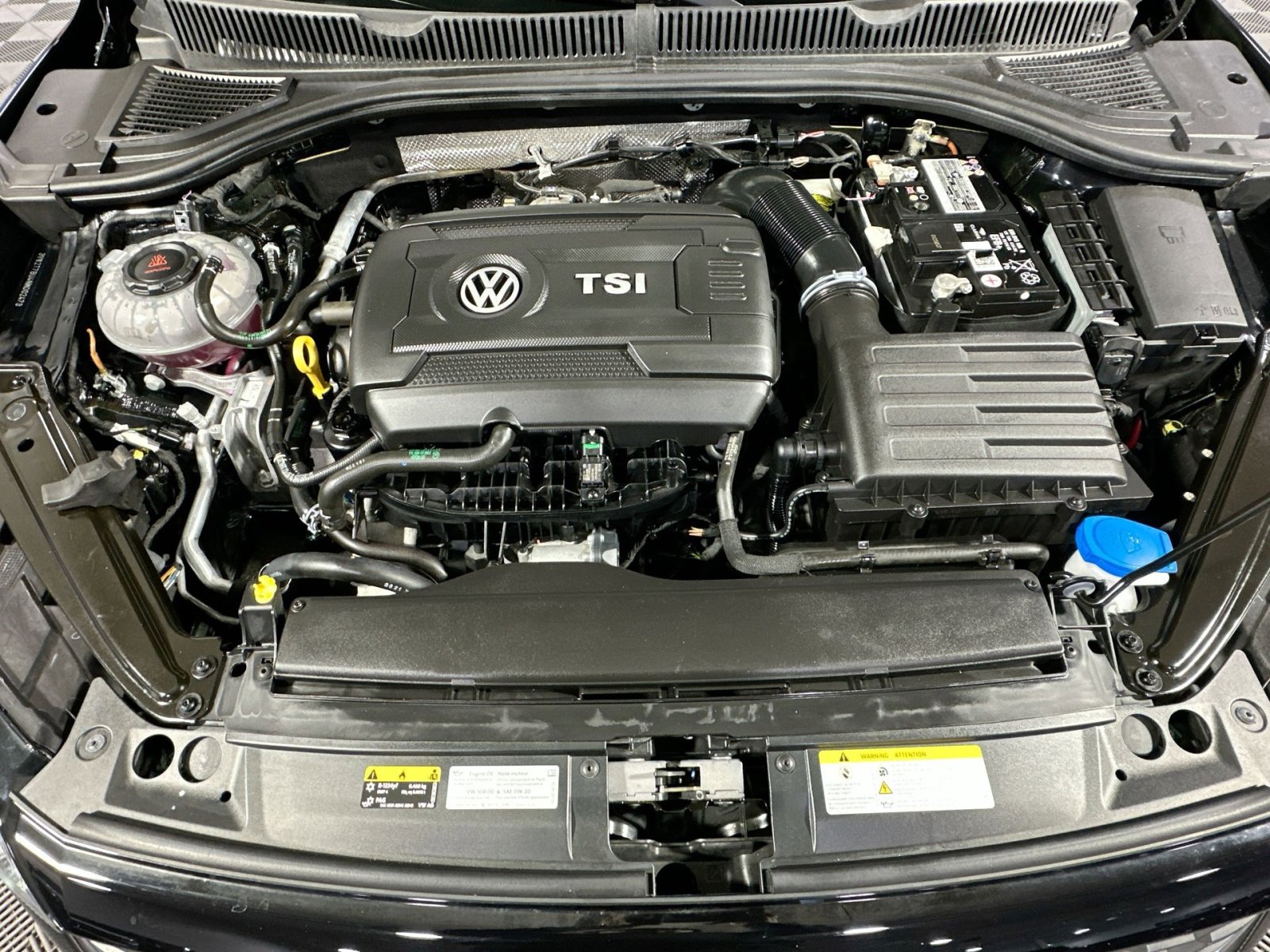 Used 2022 Volkswagen Jetta GLI Autobahn image 38