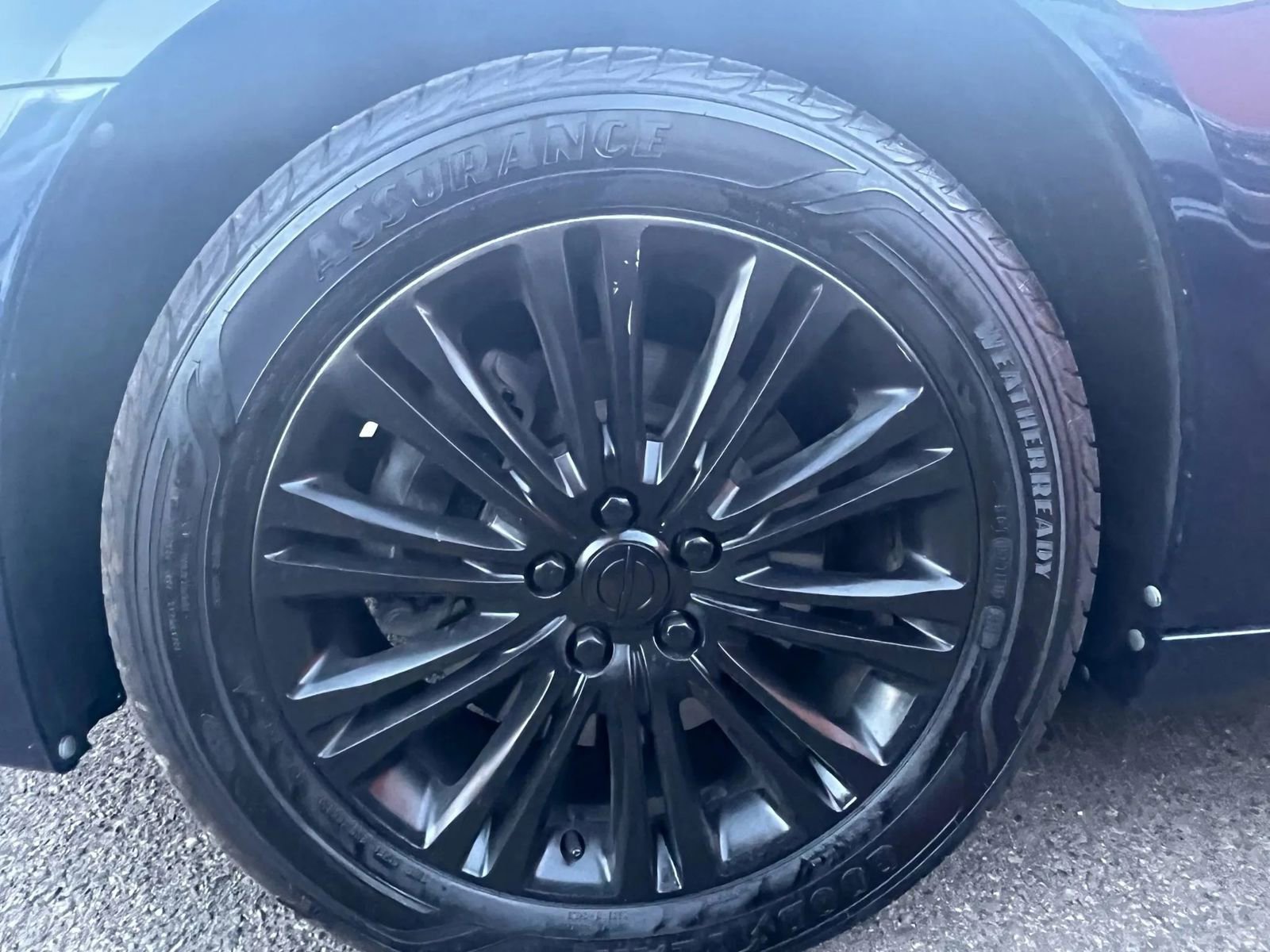 Used 2013 Chrysler 300 S image 4