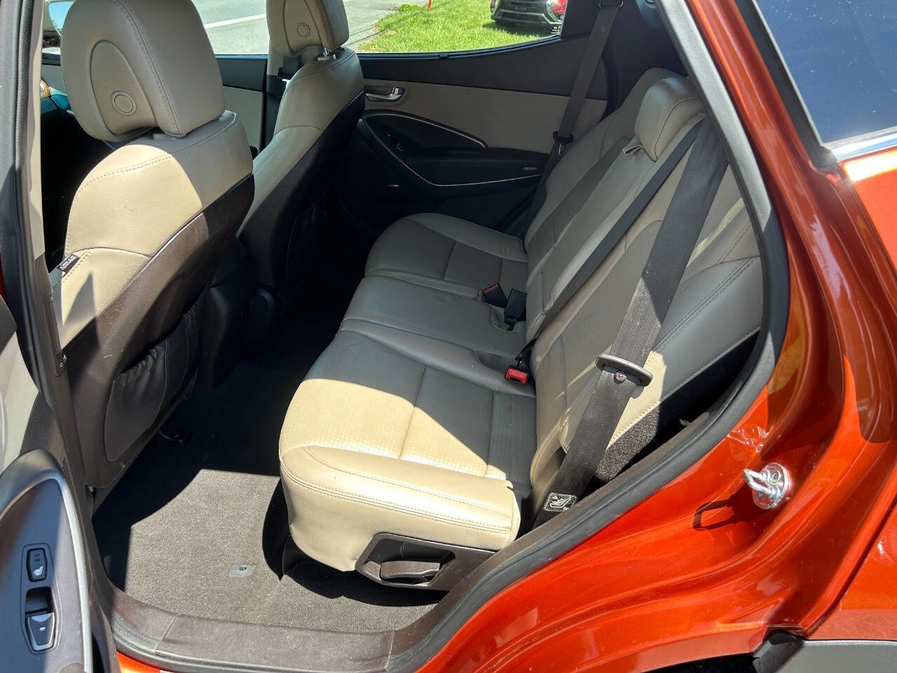 Used 2014 Hyundai Santa Fe Sport w/ Technology Package 04 FWD image 13
