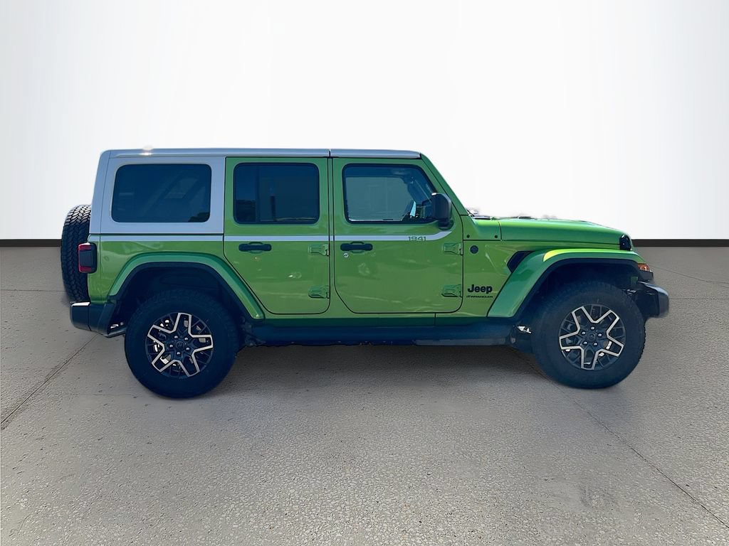 New 2026 Jeep Wrangler Unlimited Sahara w/ Whitecap Package AWD/4WD image 8