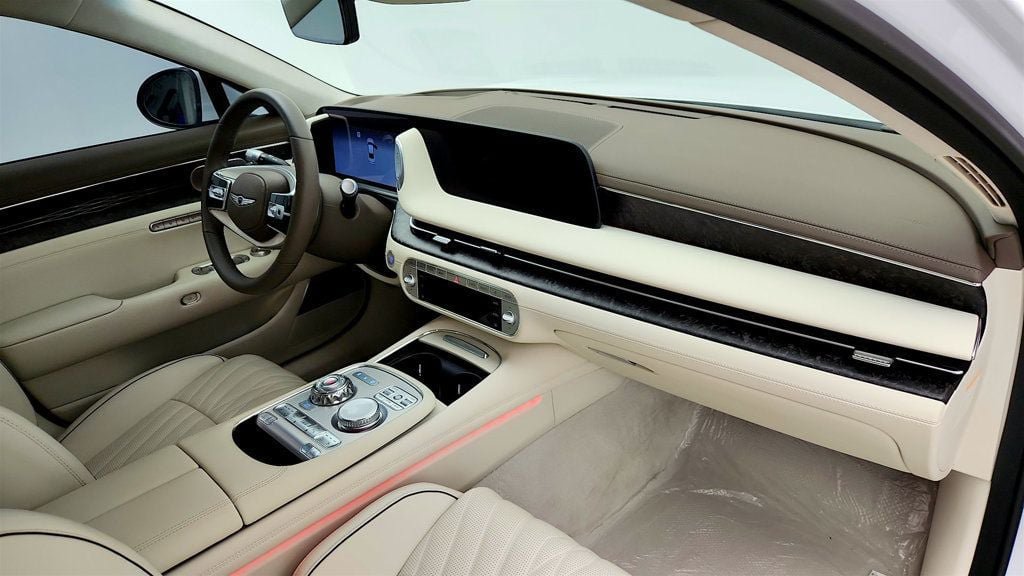 Used 2025 Genesis G90 3.5T AWD/4WD image 26
