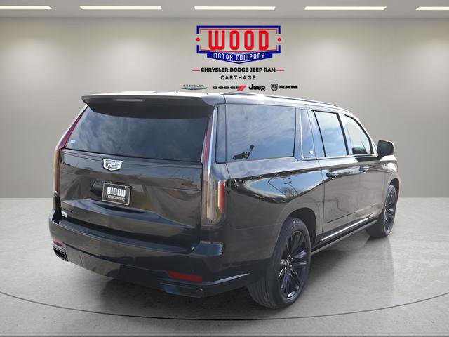 Used 2022 Cadillac Escalade ESV Sport w/ Touring Package image 3