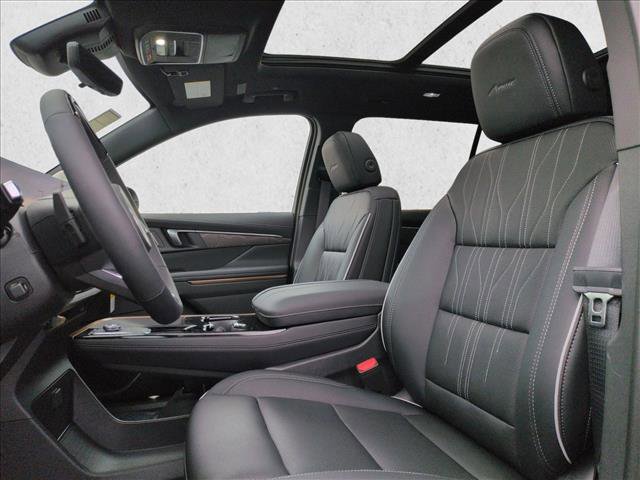 New 2026 Buick Enclave Avenir w/ Super Cruise Package image 4