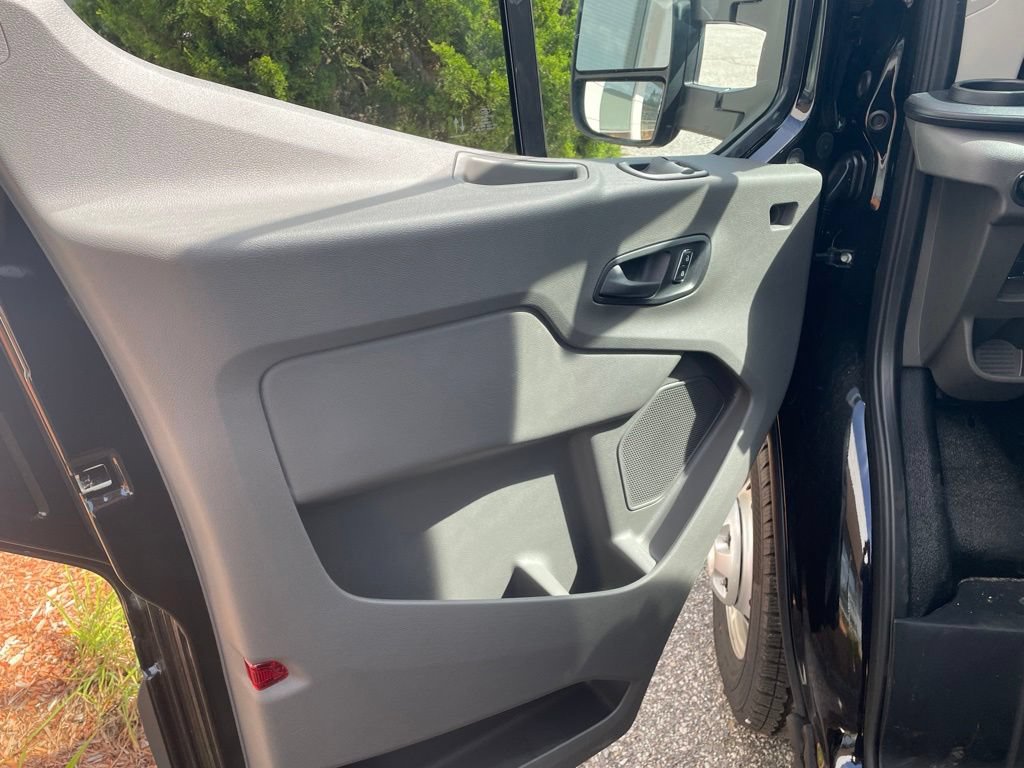 New 2026 Ford Transit 250 148 Medium Roof Extended AWD w/ Exterior Upgrade Package image 23