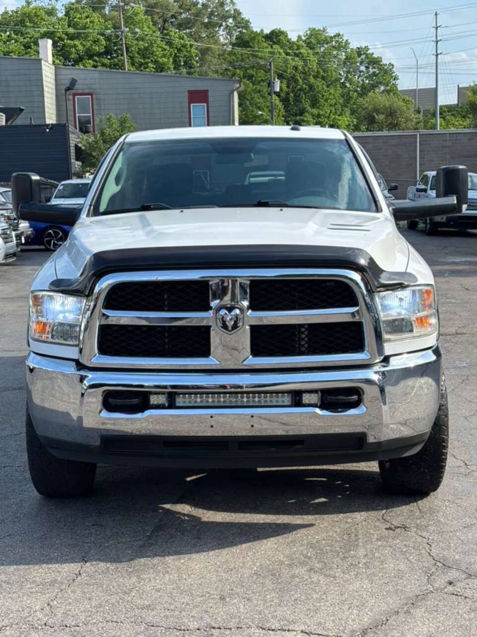 Used 2018 RAM 2500 Tradesman w/ Chrome Appearance Group AWD/4WD image 3