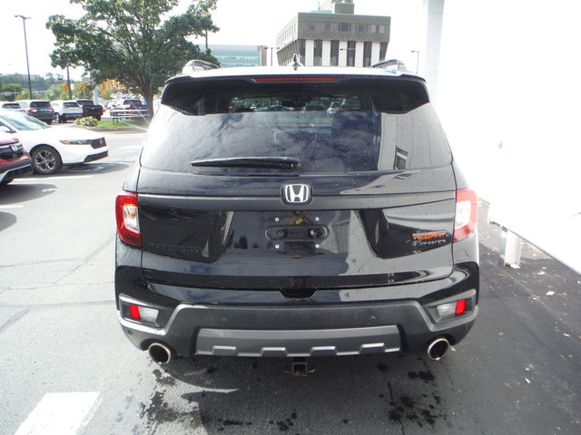 Used 2023 Honda Passport TrailSport image 10