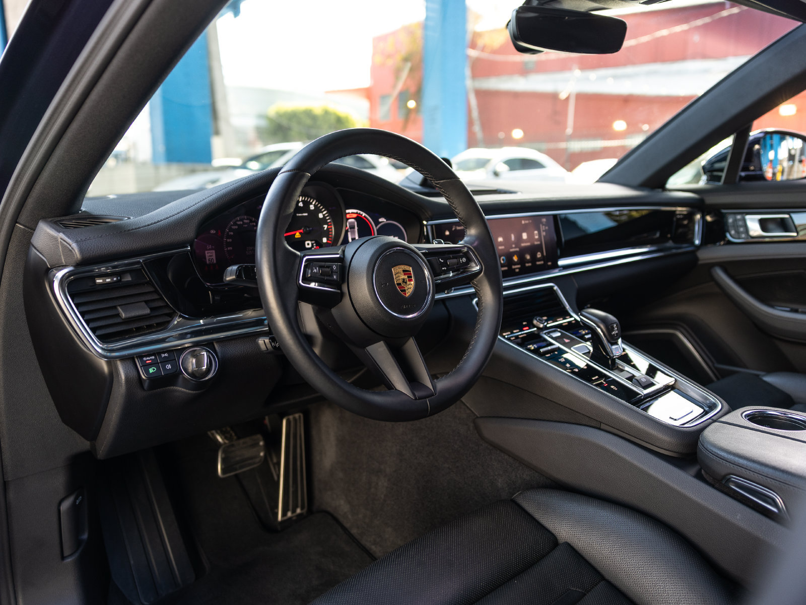 Certified 2022 Porsche Panamera 4S AWD/4WD image 4