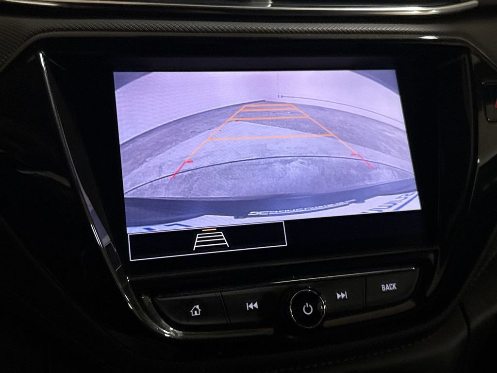 Used 2022 Chevrolet TrailBlazer ACTIV w/ Sun and Liftgate Package image 15