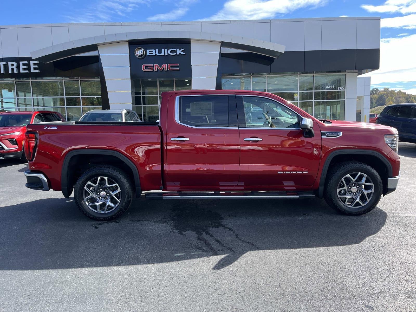 New 2026 GMC Sierra 1500 SLT w/ SLT Premium Plus Package image 2