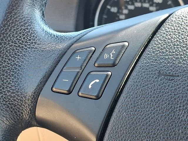 Used 2011 BMW 328i xDrive Sedan image 15