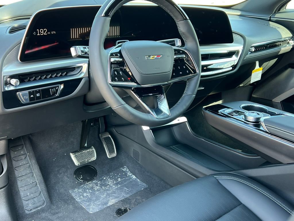 New 2026 Cadillac Lyriq V AWD/4WD image 18