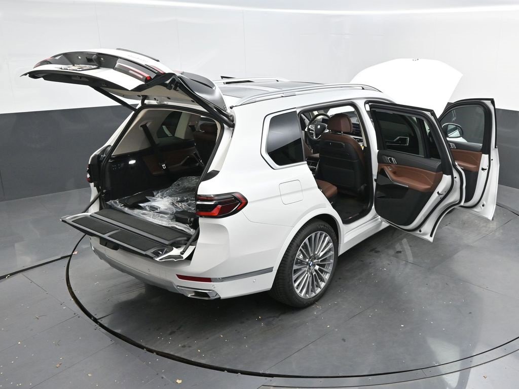 New 2026 BMW X7 xDrive40i image 58
