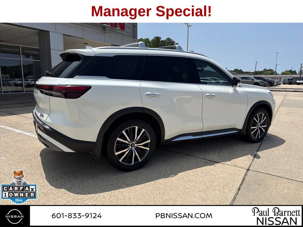 Used 2023 INFINITI QX60 Sensory w/ Vision Package AWD/4WD image 12