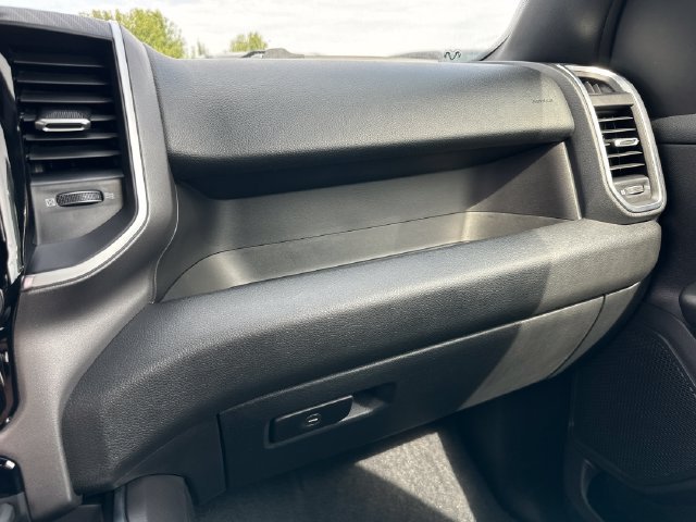 New 2026 RAM 1500 Big Horn w/ Night Edition AWD/4WD image 26