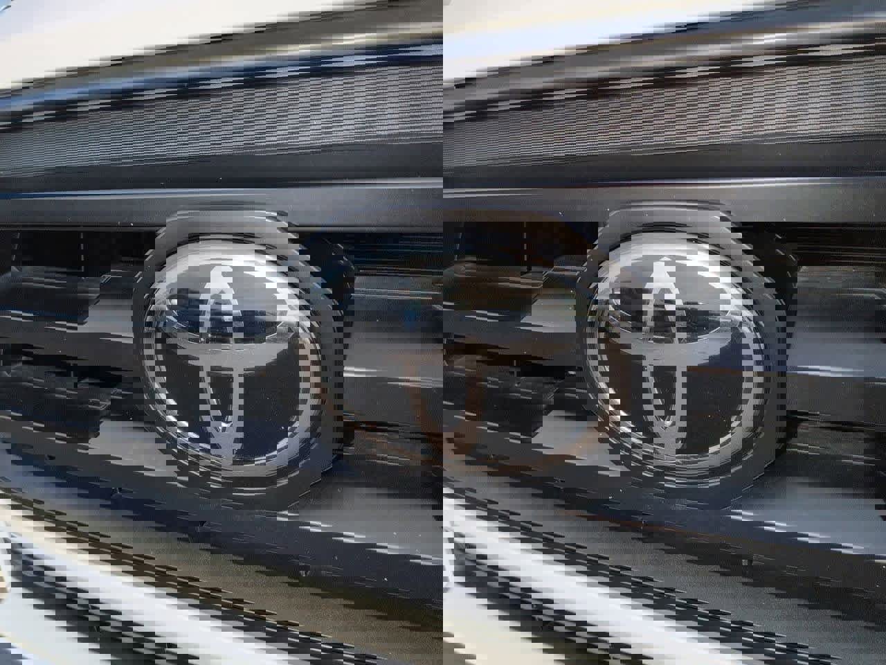 Used 2022 Toyota Tacoma SR image 11