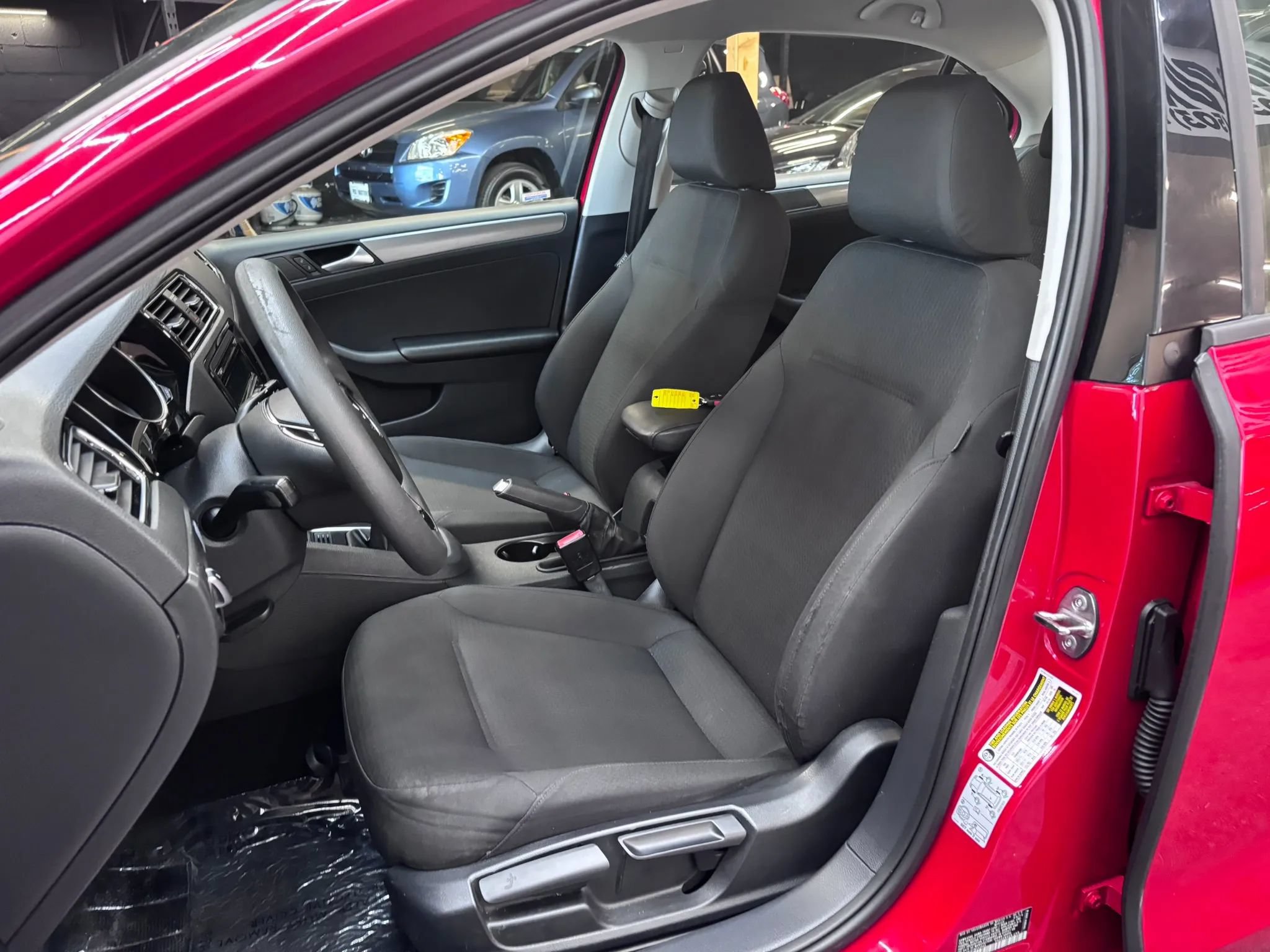 Used 2015 Volkswagen Jetta TDI S FWD image 8