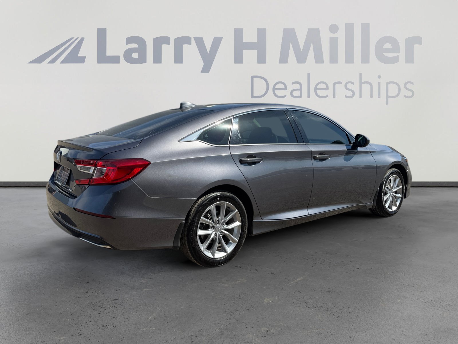 Used 2022 Honda Accord LX image 5
