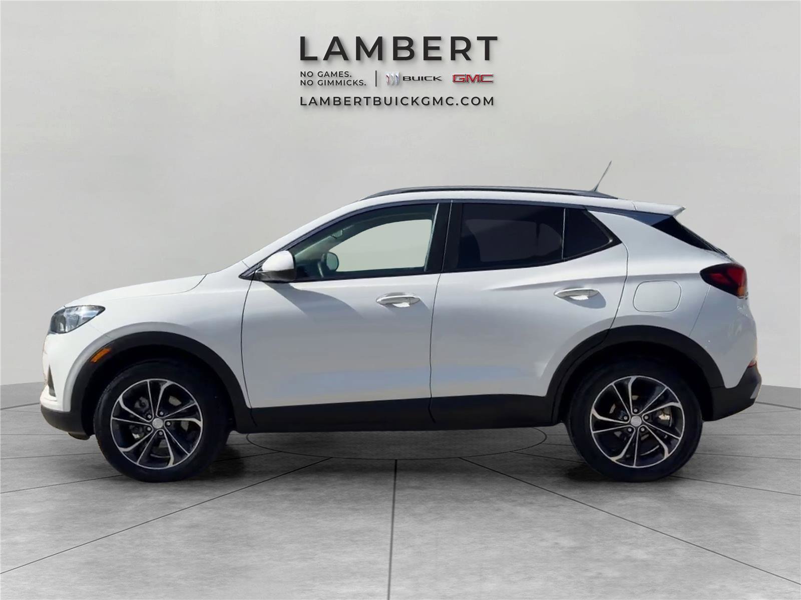 Used 2023 Buick Encore GX Select AWD/4WD image 2