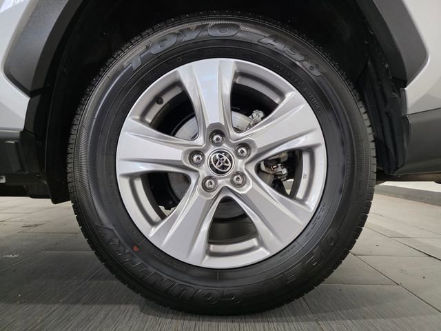 Used 2025 Toyota RAV4 XLE w/ Convenience Package AWD/4WD image 24