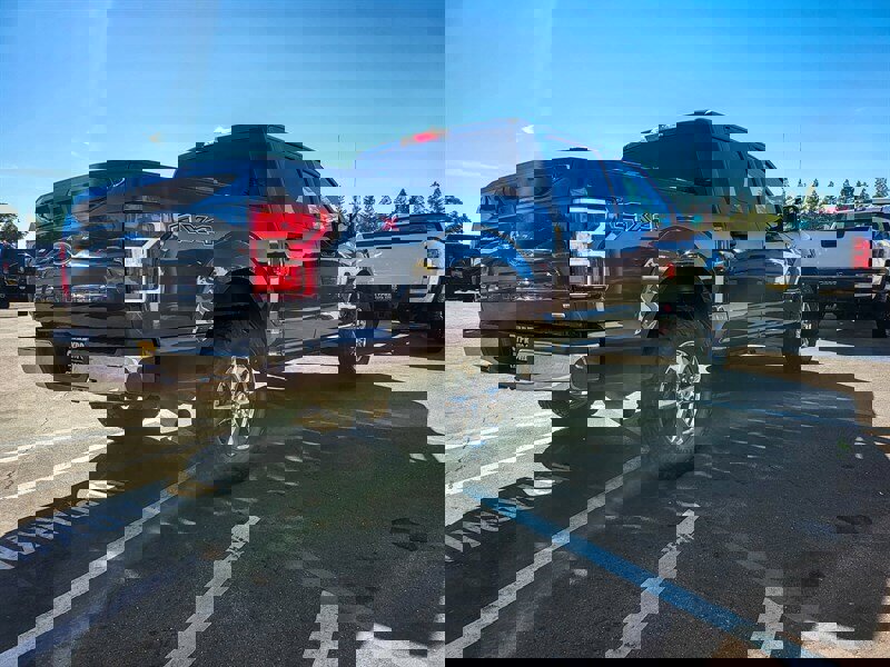 Used 2020 Ford F150 XLT image 5