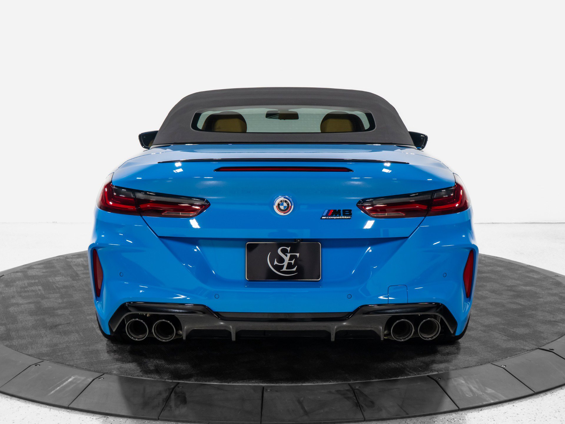 Used 2023 BMW M8 Competition AWD/4WD image 6