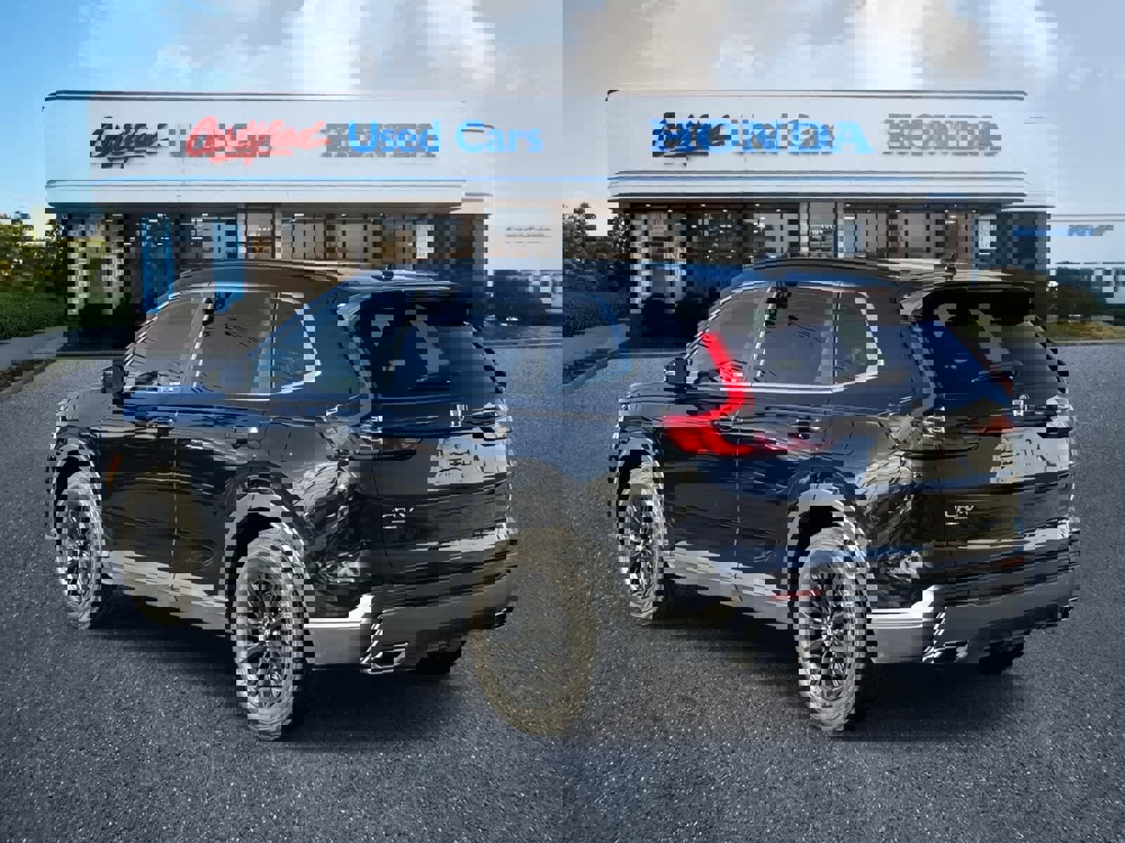 Used 2024 Honda CR-V Sport-L image 3