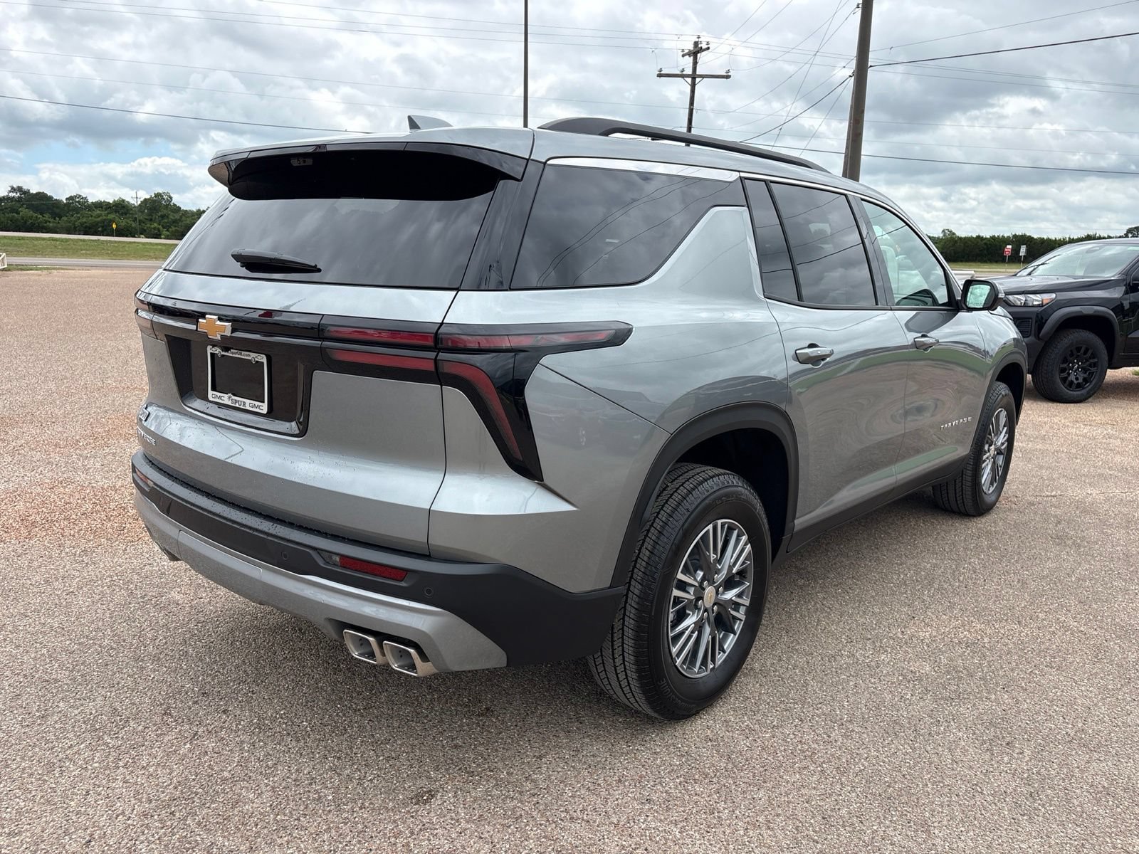 New 2026 Chevrolet Traverse LT w/ Driver Confidence Package FWD image 6