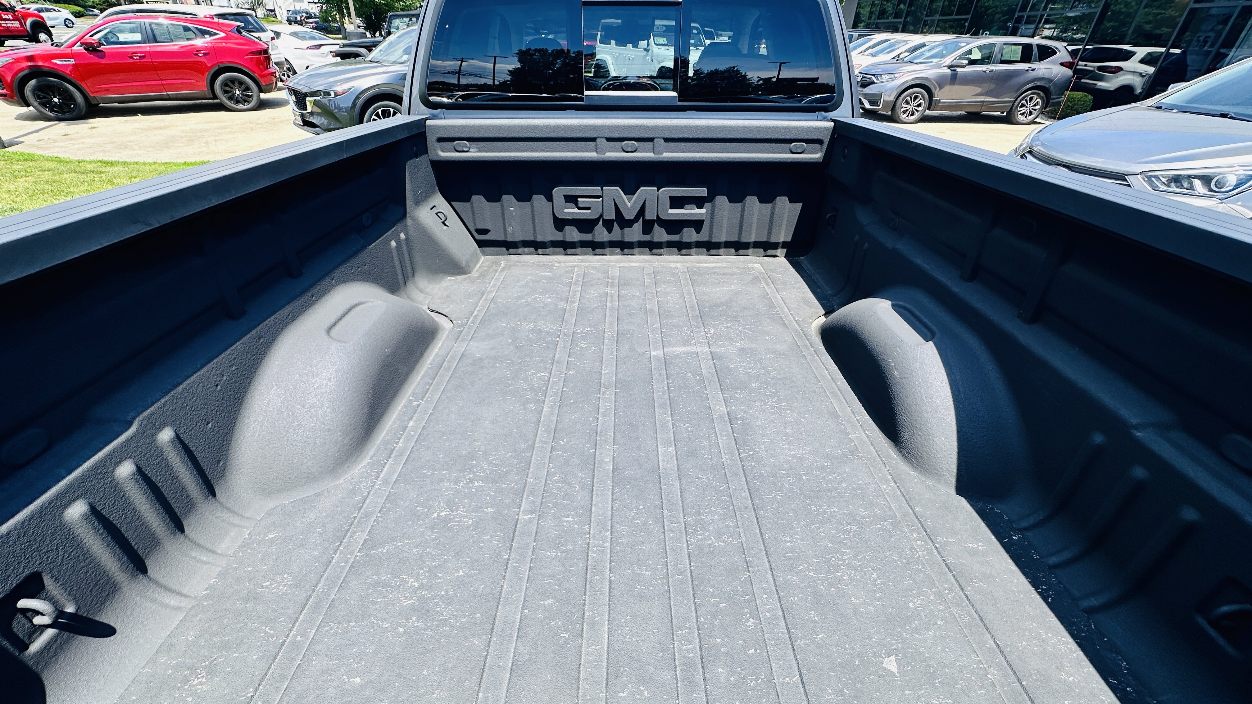 Used 2021 GMC Canyon Elevation w/ Driver Alert Package RWD image 4