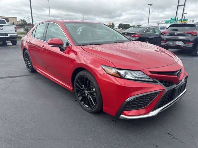 Used 2023 Toyota Camry XSE image 1