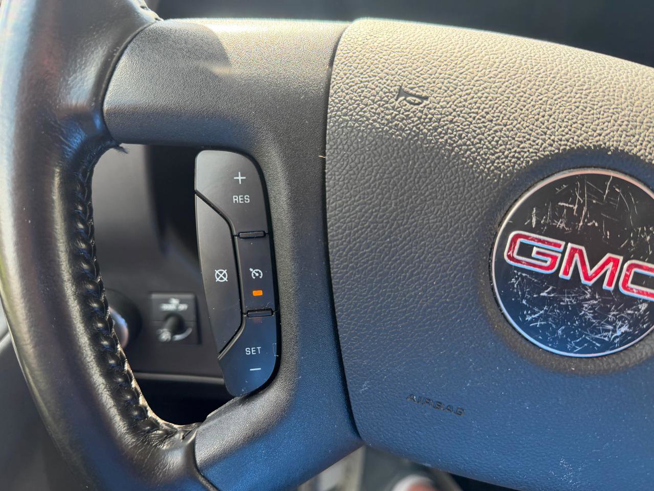 Used 2022 GMC Savana 2500 Extended w/ Driver Convenience Package RWD image 23