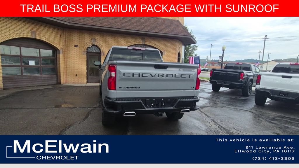 Used 2024 Chevrolet Silverado 1500 LT Trail Boss w/ LT Trail Boss Premium Package AWD/4WD image 8