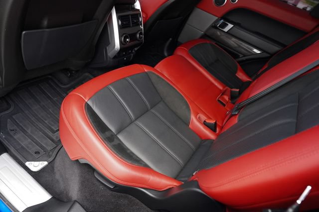 Used 2020 Land Rover Range Rover Sport HST AWD/4WD image 14