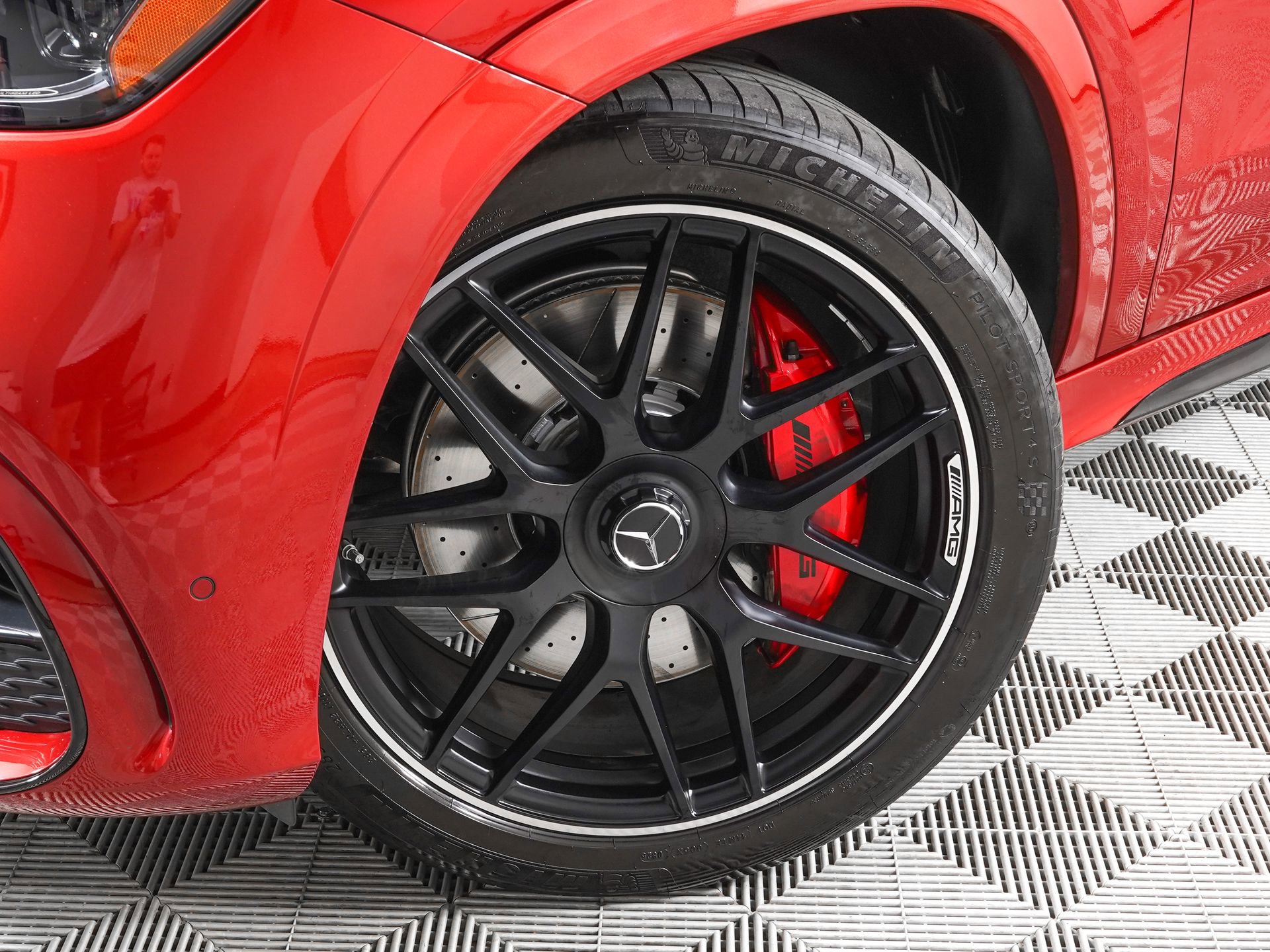 Used 2024 Mercedes-Benz GLE 63 AMG S image 30