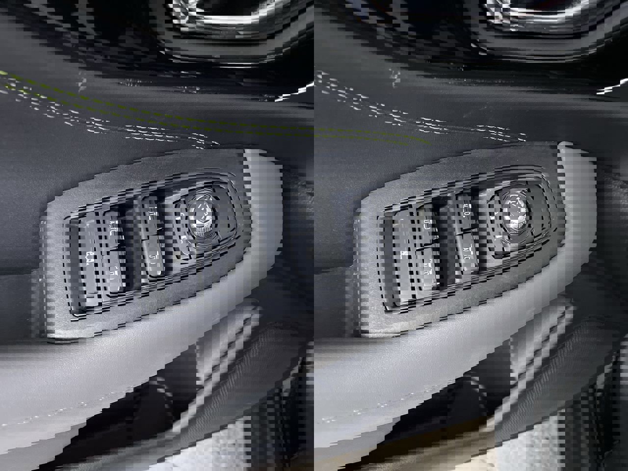 Used 2020 Subaru Outback Onyx Edition XT w/ Popular Package #2 image 11